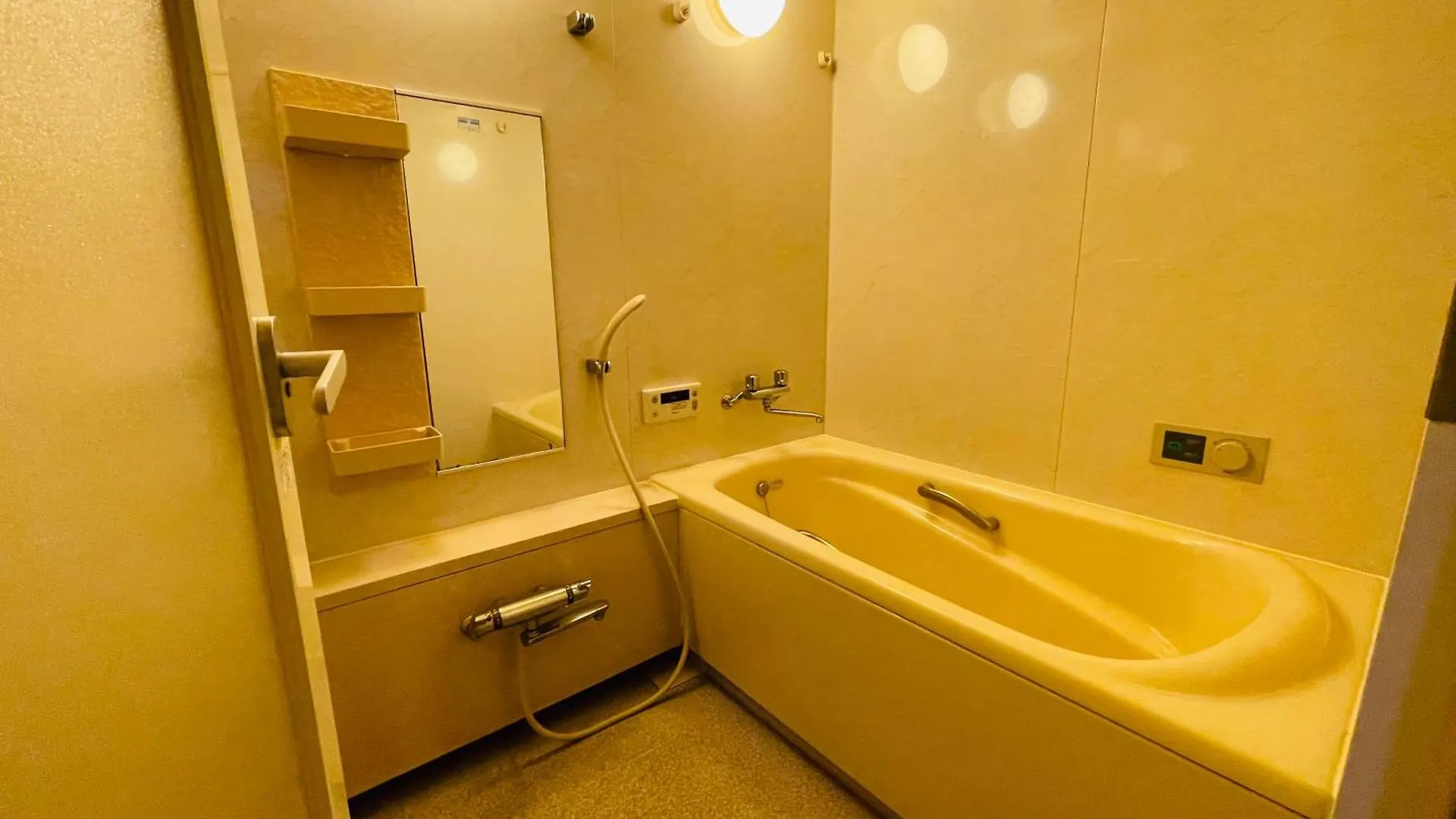 Kobe City Gardens Hotel 3*,