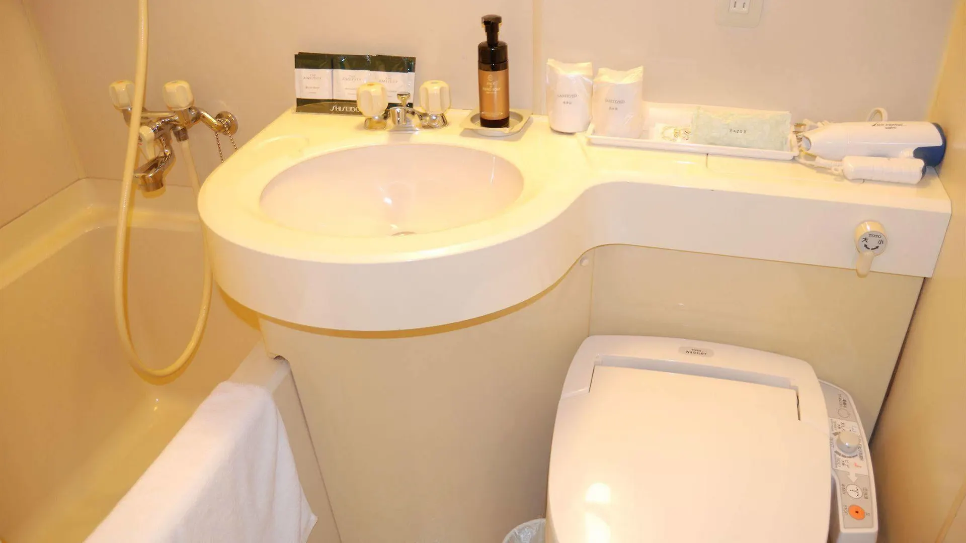 Kobe City Gardens Hotel